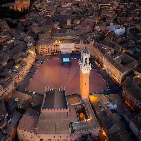 Casa Torre - Palio Di * 锡耶纳