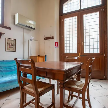 Casa Torre - Palio Di Apartment Siena