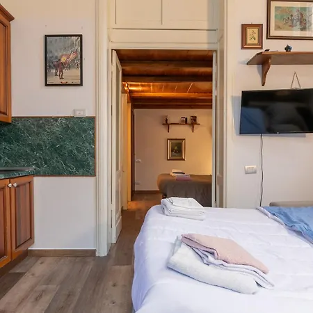 Casa Torre - Palio Di Apartment Siena