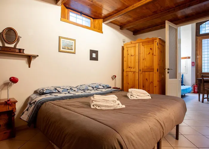 Casa Torre - Palio Di * Siena