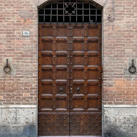 Casa Torre - Palio Di Апартаменты *